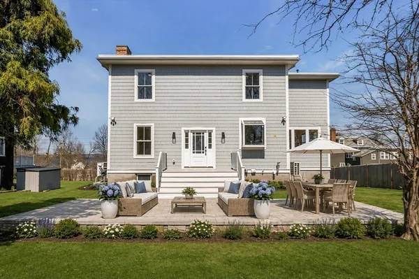 $1,777,000 | 5 Cottage Street, Nahant, MA 01908