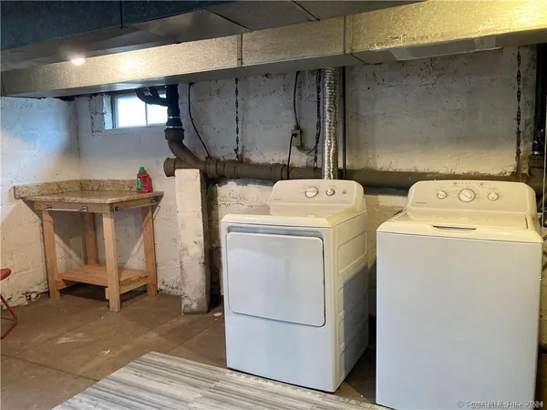 $2,400 | 31 Daggett Street, Milford, CT 06460