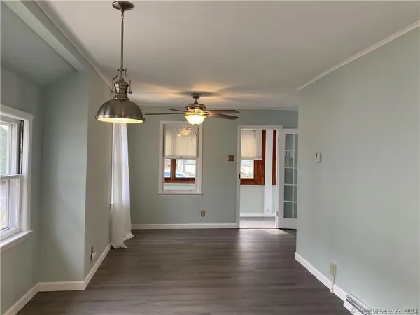 $2,400 | 31 Daggett Street, Milford, CT 06460