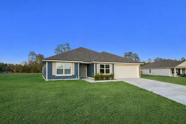 $385,000 | 42 East Pecan Street, Crawfordville, FL 32327