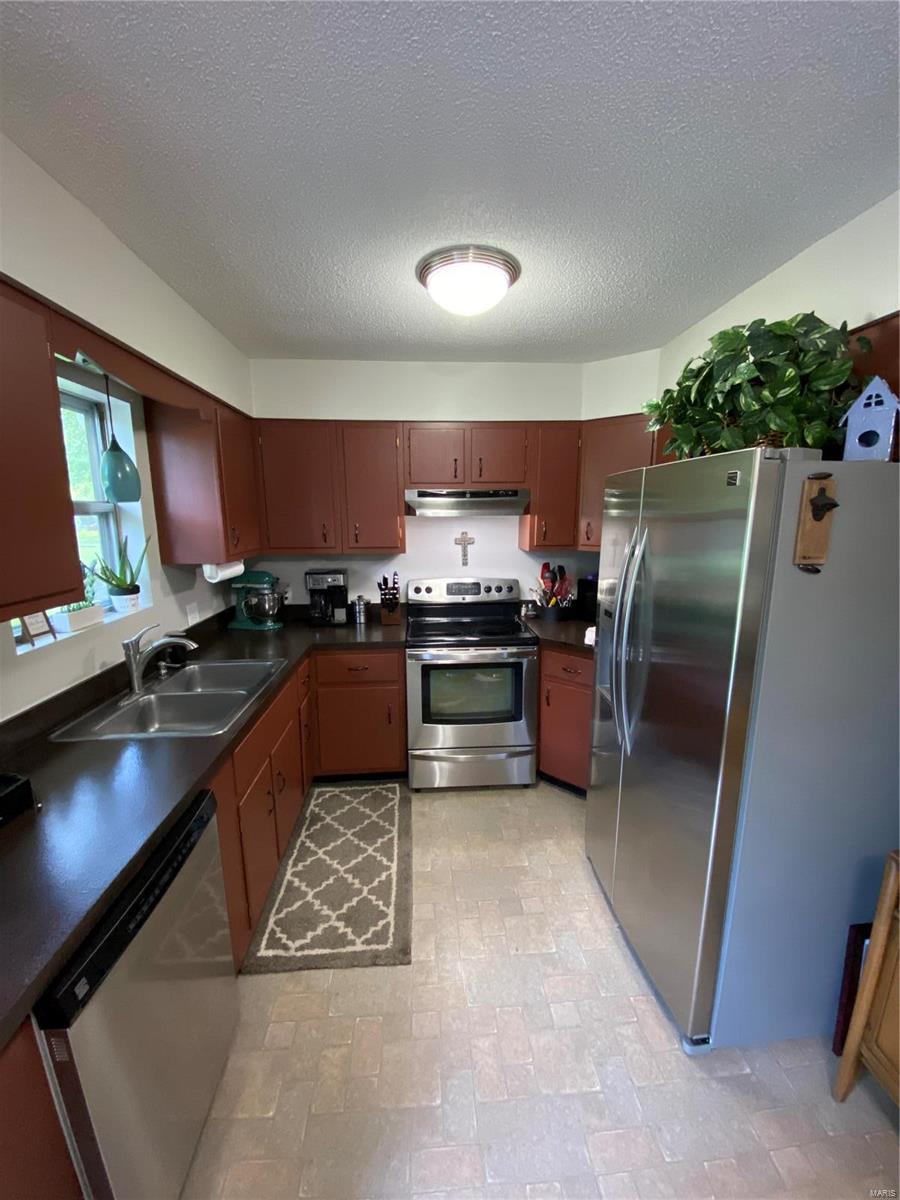 574 Cedar Creek Road Makanda, IL 62958 - Photo 8 of 40 Gallery Image 8