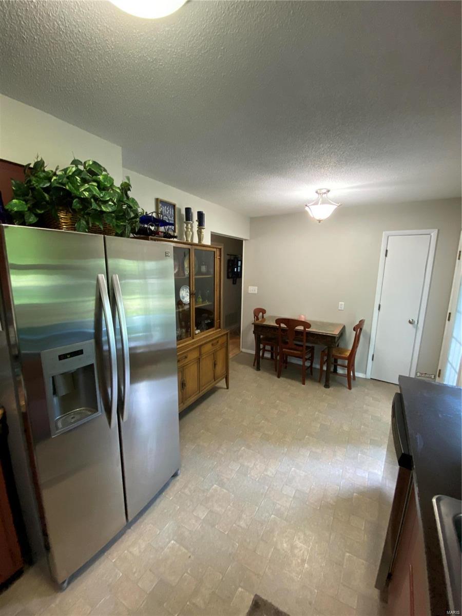 574 Cedar Creek Road Makanda, IL 62958 - Photo 10 of 40 Gallery Image 10