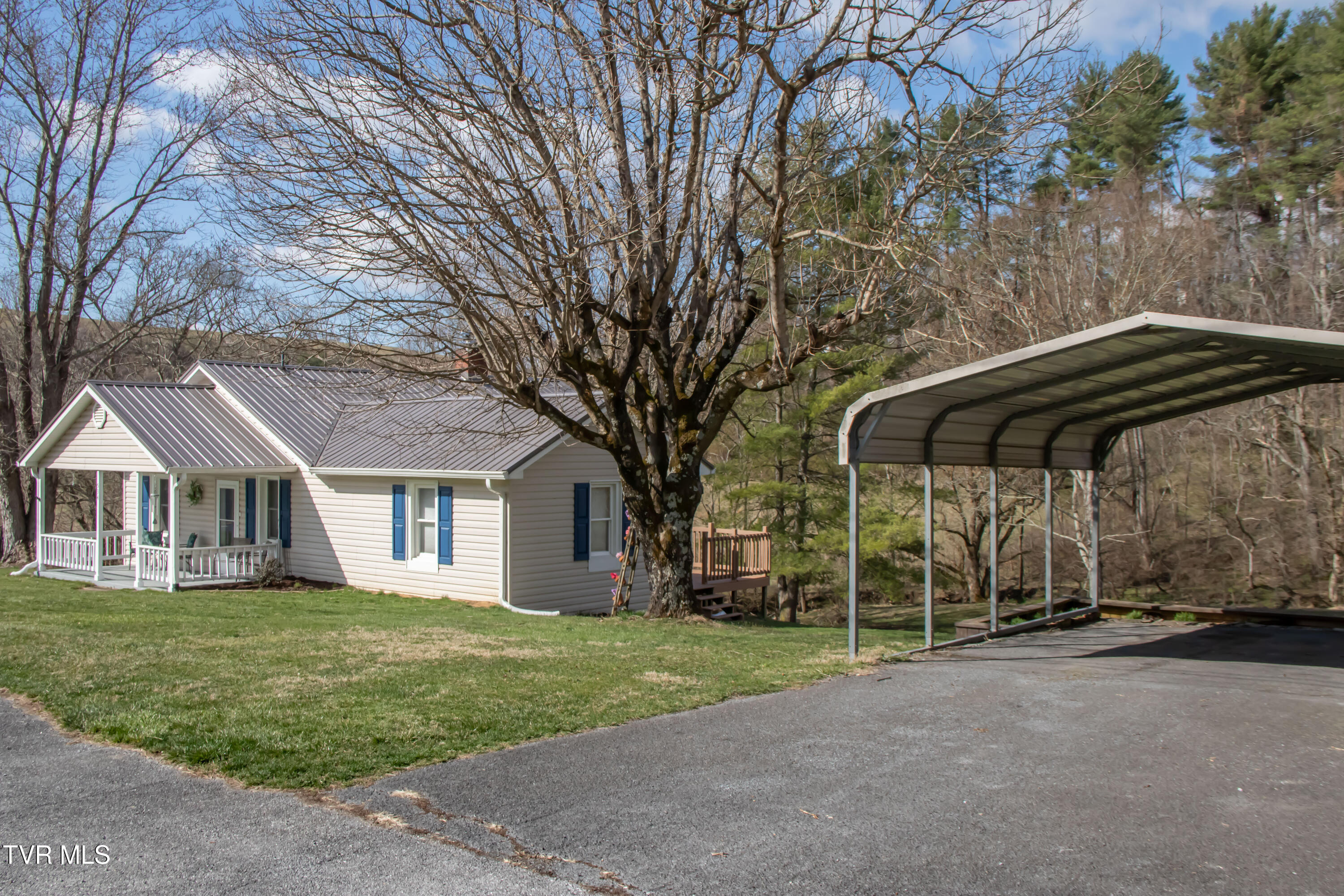 534 Sulpher Spring Road Chilhowie, VA 24319 - Photo 25 of 32 534 Sulpher Spring