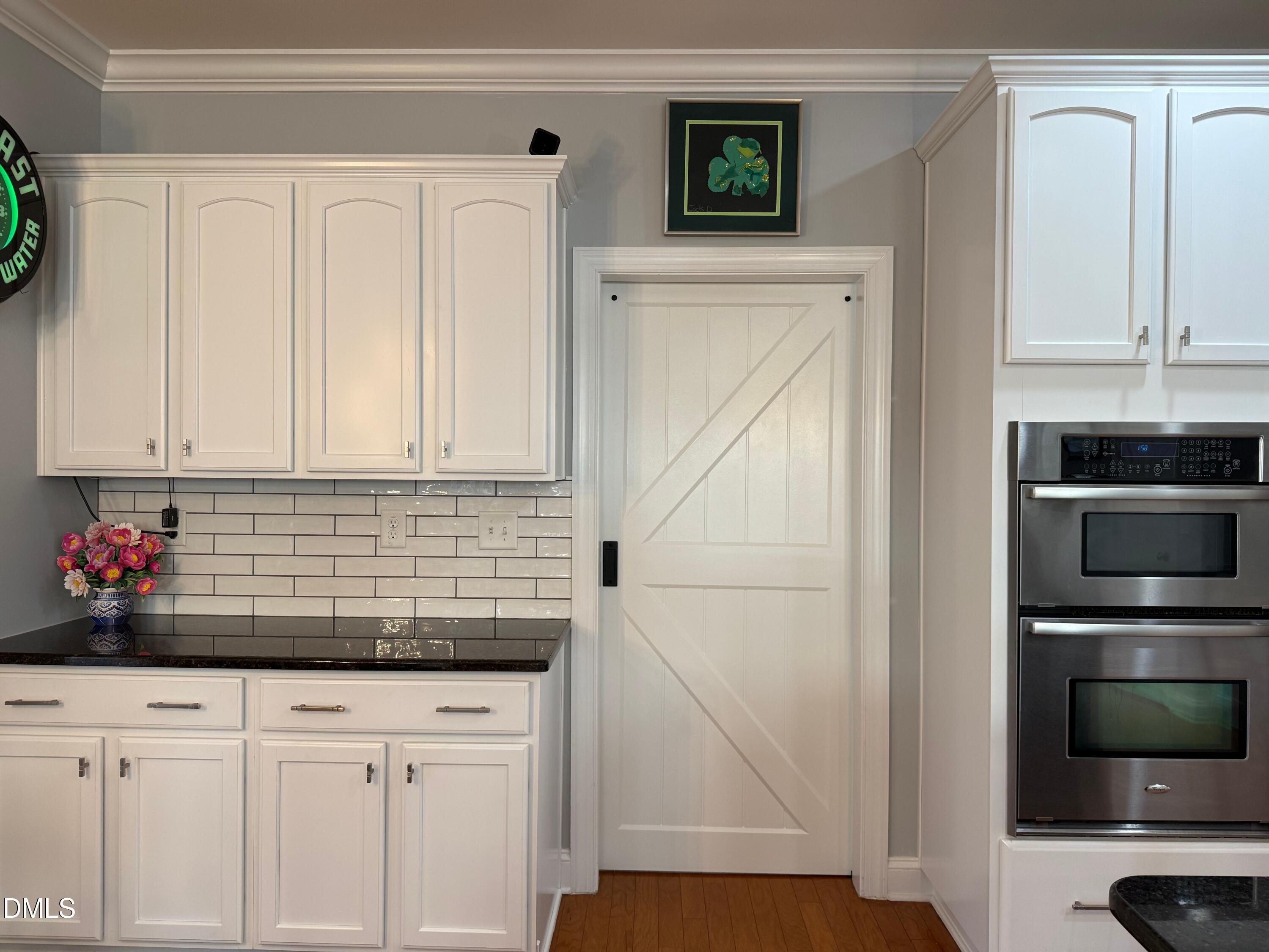 424 Powers Ferry Road Cary, NC 27519 - Photo 33 of 88 Barnyarddoor(kitchen)