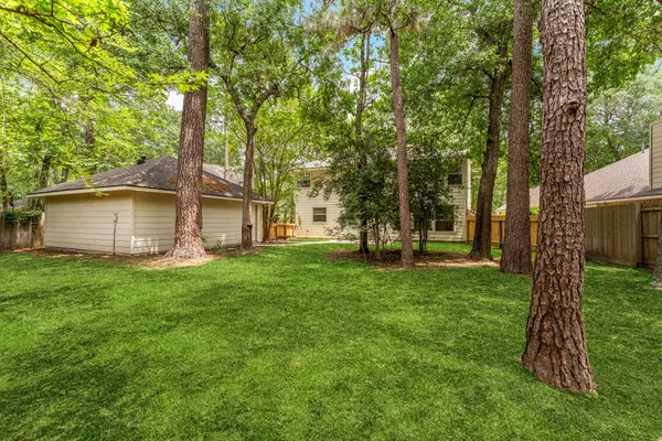 $465,000 | 71 North Acacia Park Circle, The Woodlands, TX 77382