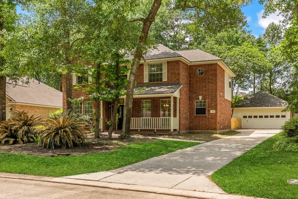 $465,000 | 71 North Acacia Park Circle, The Woodlands, TX 77382