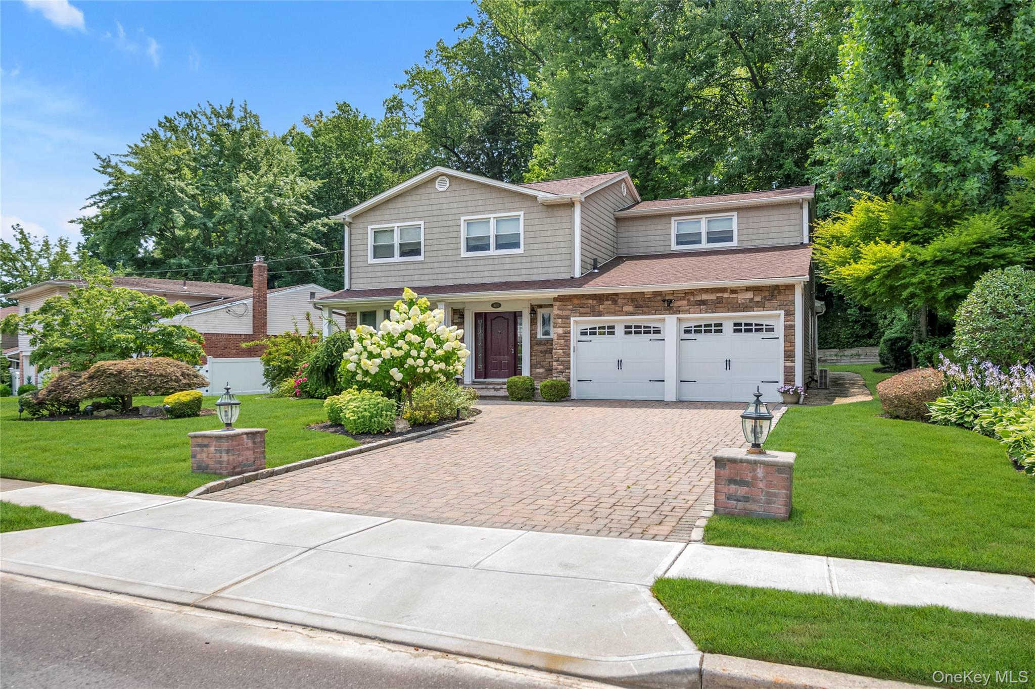 67 Reed Drive Roslyn, NY 11576 - Photo 27 of 28 Gallery Image 27