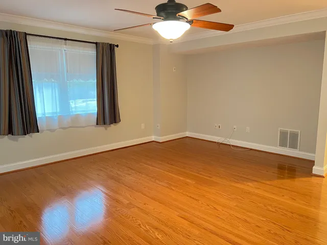 $4,250 | 6830 Pacific Lane, Annandale, VA 22003