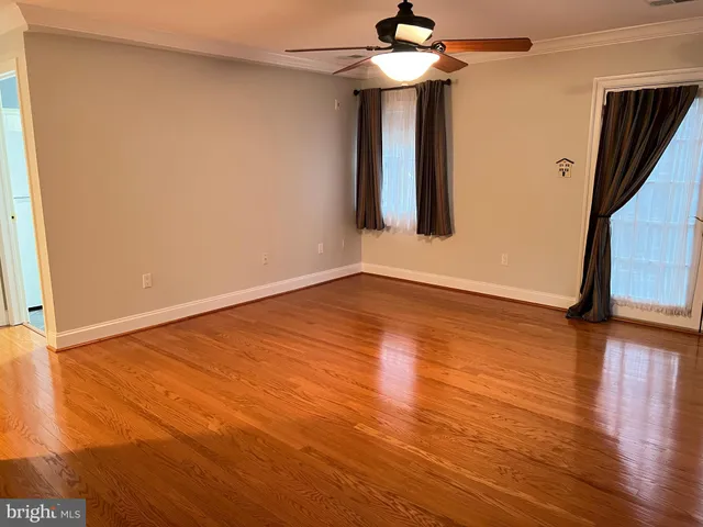 $4,250 | 6830 Pacific Lane, Annandale, VA 22003