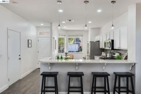 $1,098,000 | 25528 Conley Downs Drive, Castro Valley, CA 94552