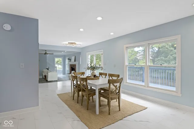 $575,000 | 9259 Oak Knoll Lane, Fishers, IN 46037