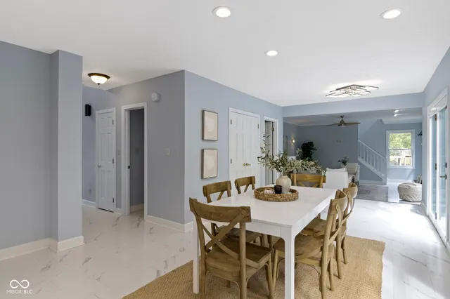 $575,000 | 9259 Oak Knoll Lane, Fishers, IN 46037