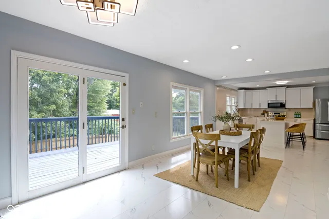 $575,000 | 9259 Oak Knoll Lane, Fishers, IN 46037