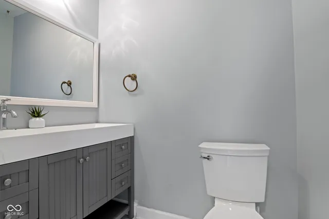 $575,000 | 9259 Oak Knoll Lane, Fishers, IN 46037