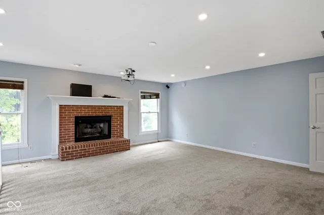 $575,000 | 9259 Oak Knoll Lane, Fishers, IN 46037