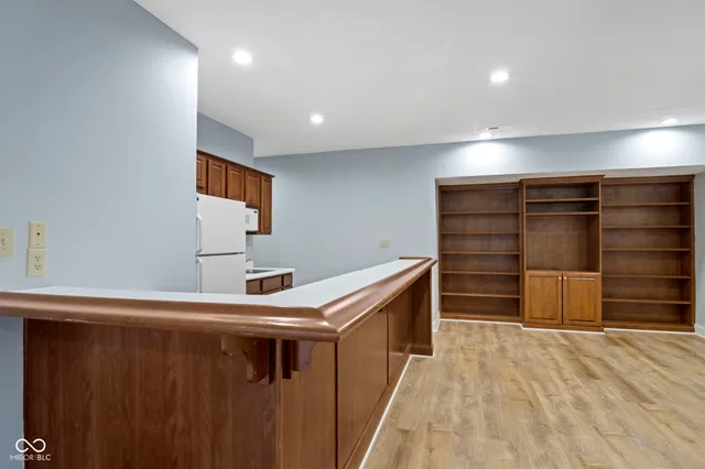 $575,000 | 9259 Oak Knoll Lane, Fishers, IN 46037