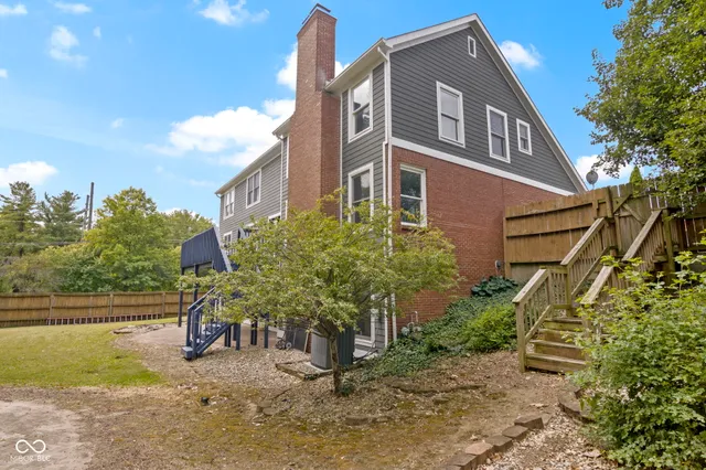 $575,000 | 9259 Oak Knoll Lane, Fishers, IN 46037