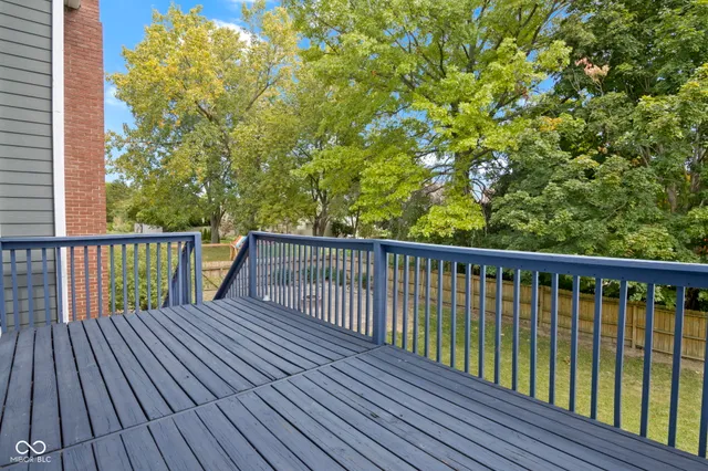 $575,000 | 9259 Oak Knoll Lane, Fishers, IN 46037