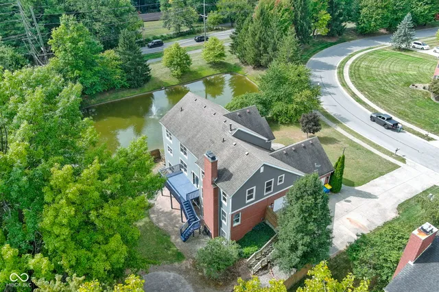 $575,000 | 9259 Oak Knoll Lane, Fishers, IN 46037