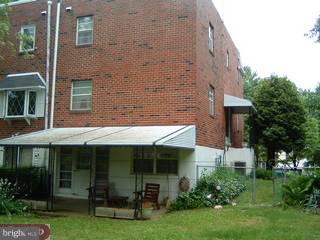 11957 Dumont Road Philadelphia, PA 19116 - Photo 2 of 6 Gallery Image 2
