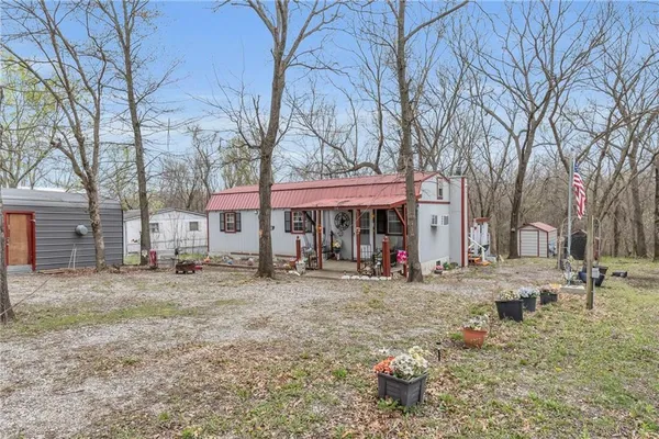 $110,000 | 34 Hackberry Drive, Mound City, KS 66056