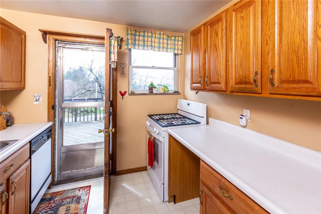 28 Sylvan Road Pittsburgh, PA 15221 - Photo 11 of 24 Gallery Image 11