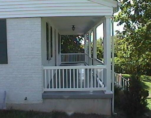 102 Mitchell Road Vinton, VA 24179 - Photo 3 of 5 Listing Photo