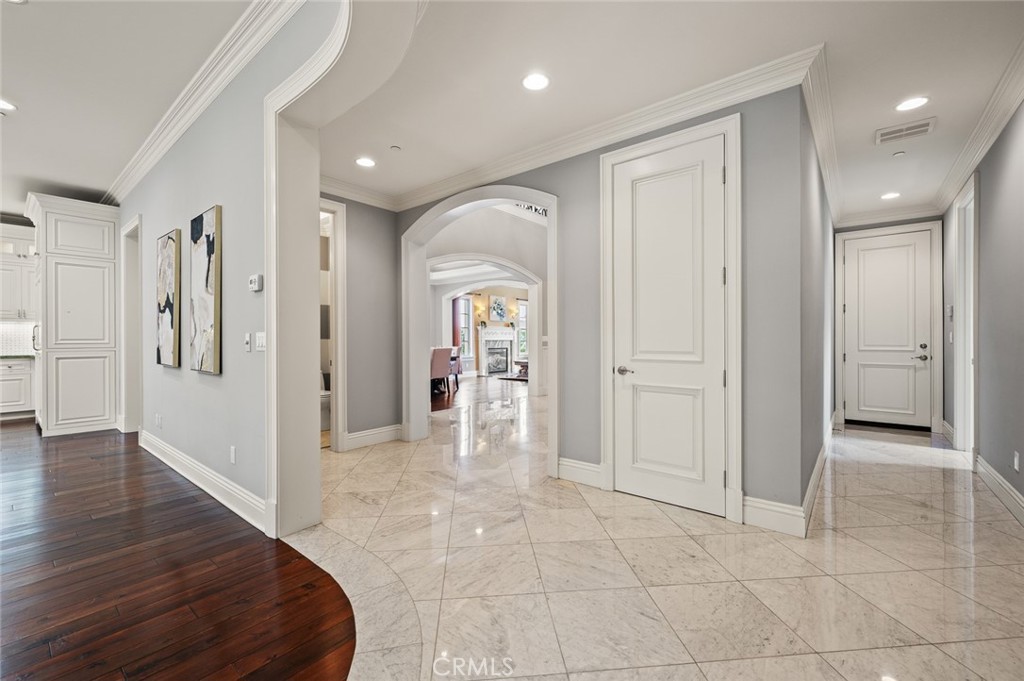 312 Santa Cruz Road Arcadia, CA 91007 - Photo 13 of 74