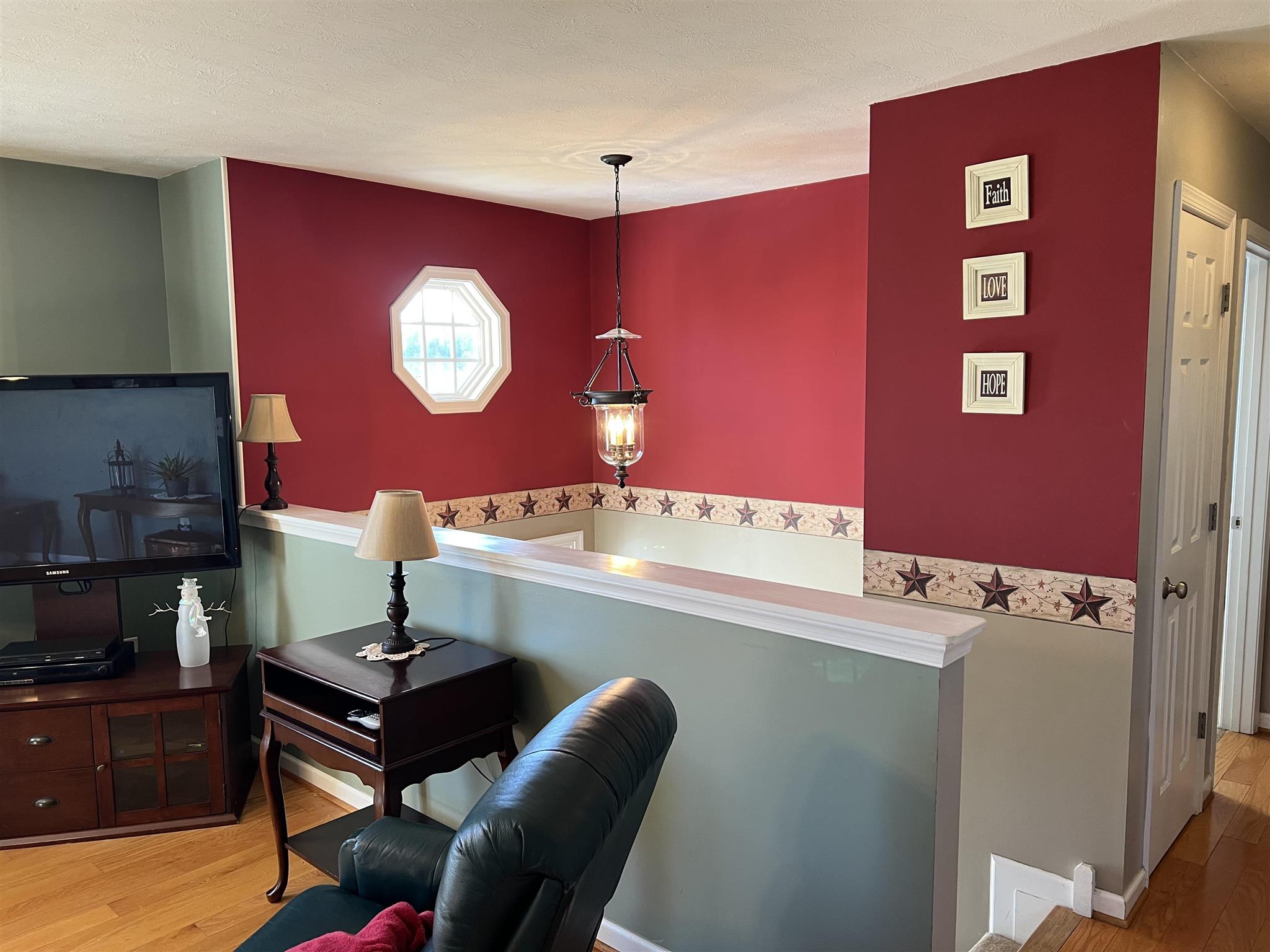 27 Orchard Road Staunton, VA 24401 - Photo 9 of 20 Gallery Image 9