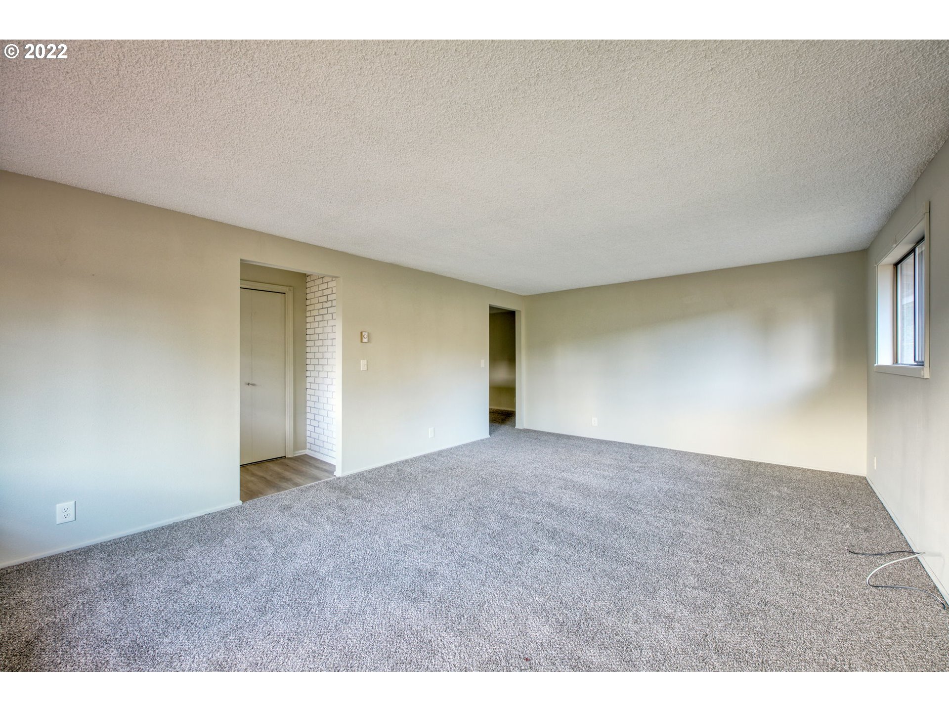 1950 Ridgeway Drive Eugene, OR 97401 - Photo 11 of 31 Gallery Image 11