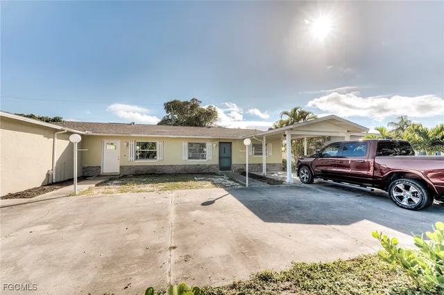 $675,000 | 5227 Coronado Parkway, Unit 1, Cape Coral, FL 33904