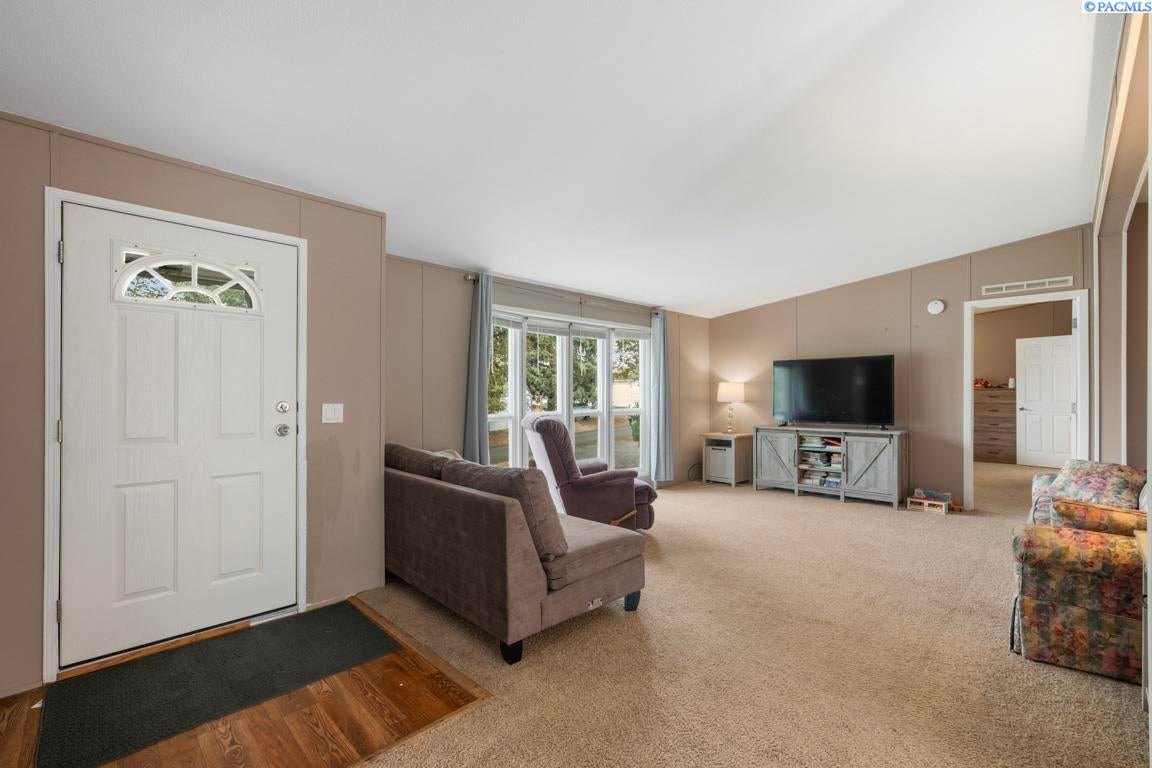 260 South Ellis Road Palouse, WA 99161 - Photo 5 of 32 Gallery Image 5
