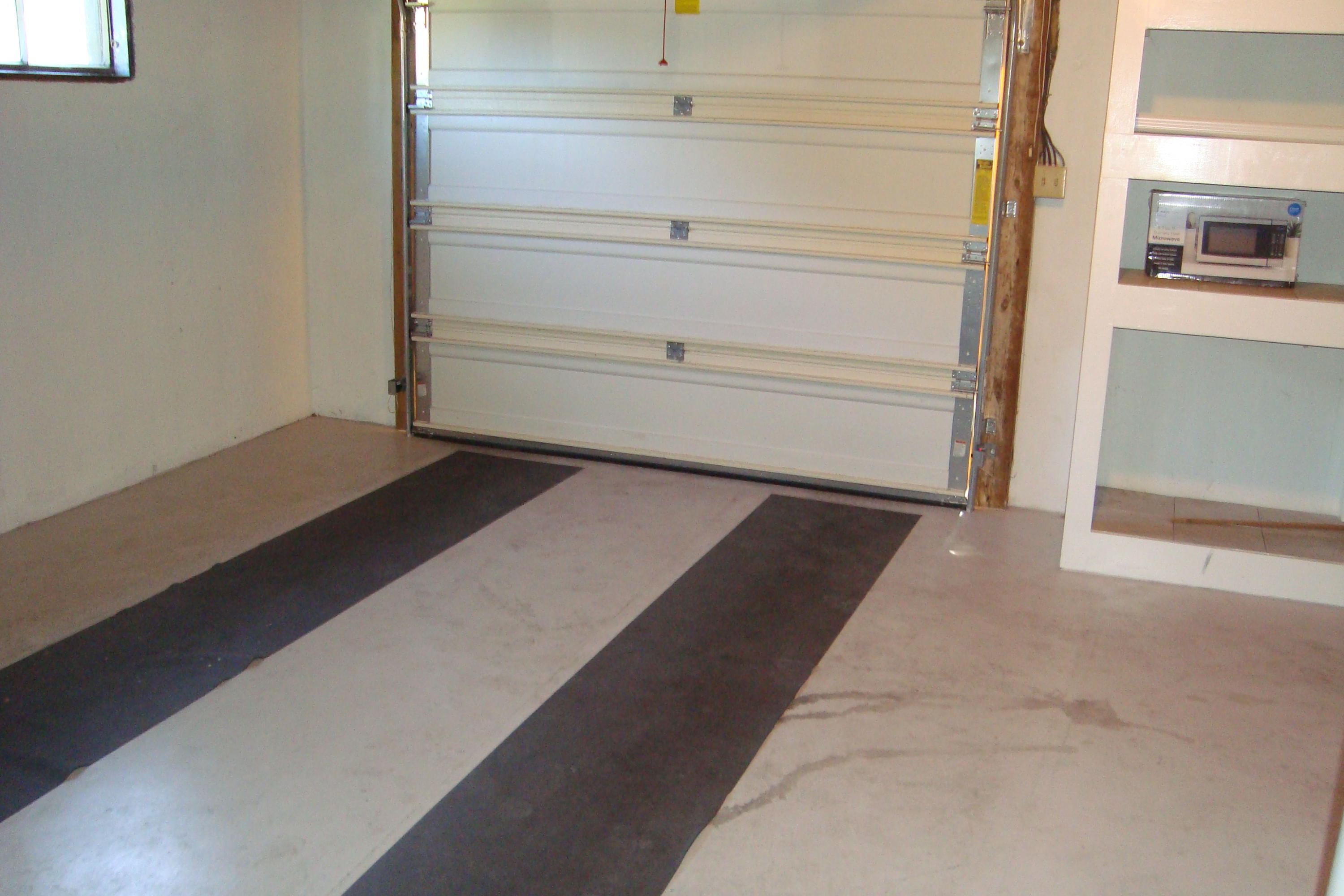 3525 Georgetown Road Roanoke, VA 24018 - Photo 16 of 16 Garage Under