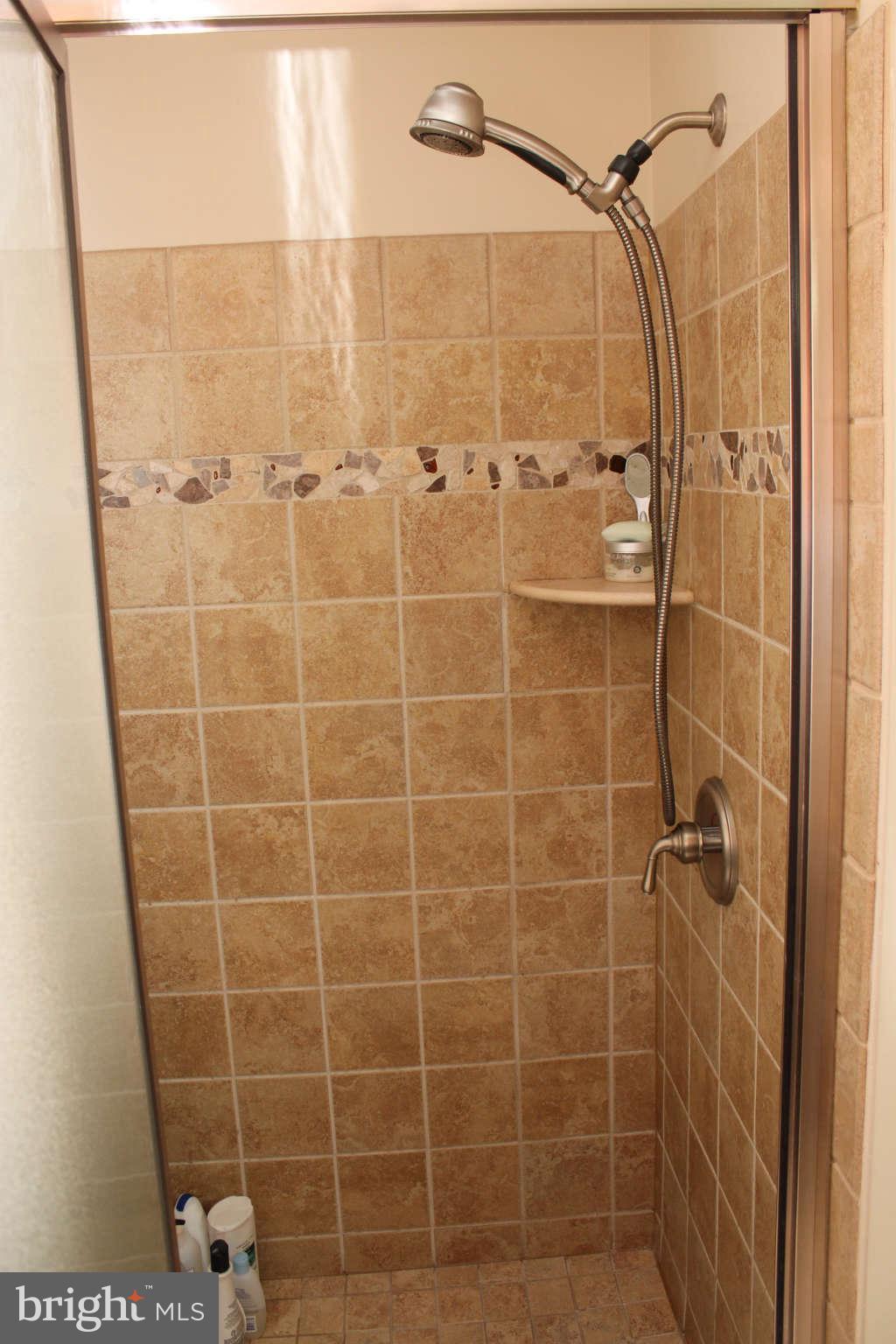 11311 Gainsborough Road Potomac, MD 20854 - Photo 10 of 10 Bath (Master)