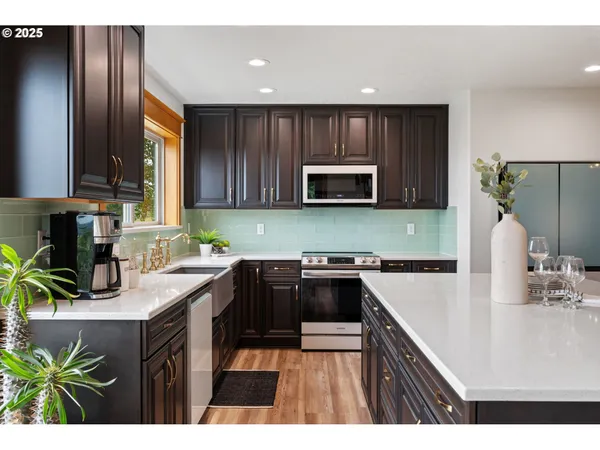 $1,750,000 | 7777 Southwest Winters Road, Cornelius, OR 97113