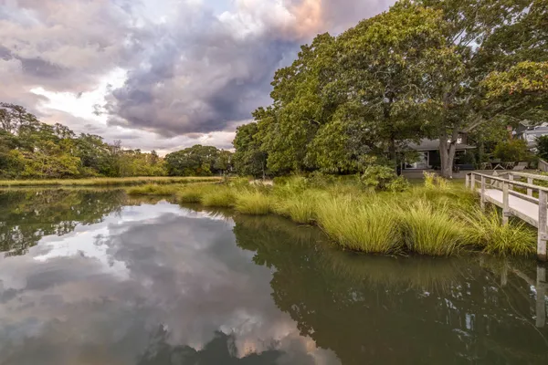 $45,000 | 10 Helens Lane, Southampton, NY 11968