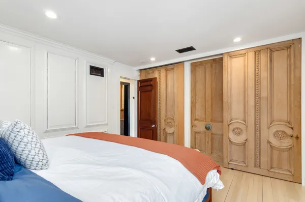 $45,000 | 10 Helens Lane, Southampton, NY 11968