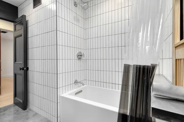 $45,000 | 10 Helens Lane, Southampton, NY 11968