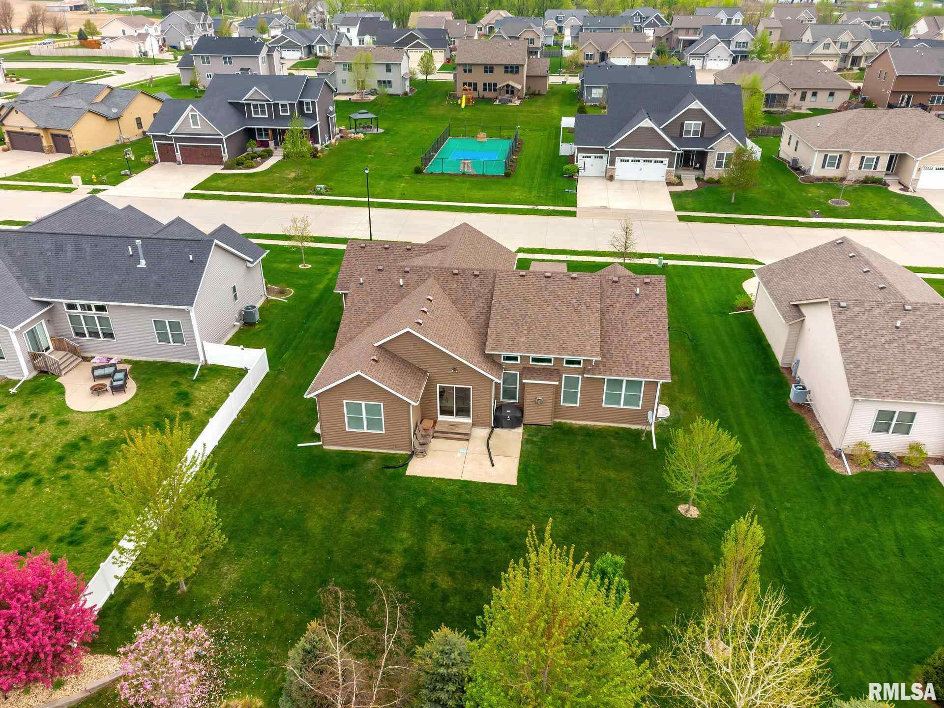 5838 Emily Road Bettendorf, IA 52722 - Photo 30 of 30 Gallery Image 30