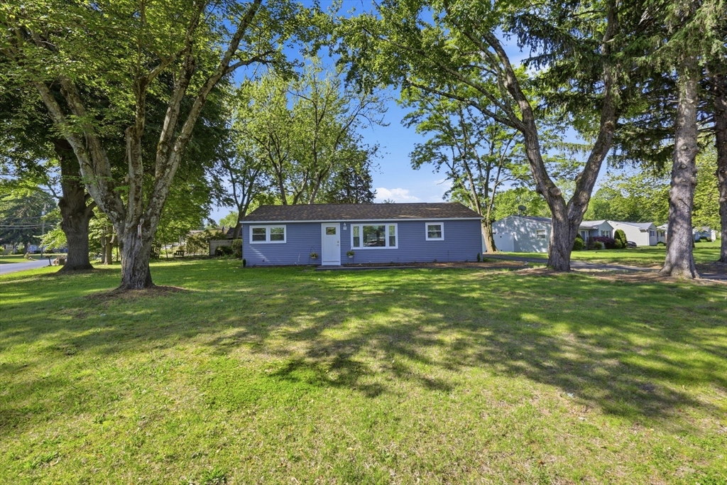 43 Sunridge Drive Springfield, MA 01118 - Photo 37 of 37