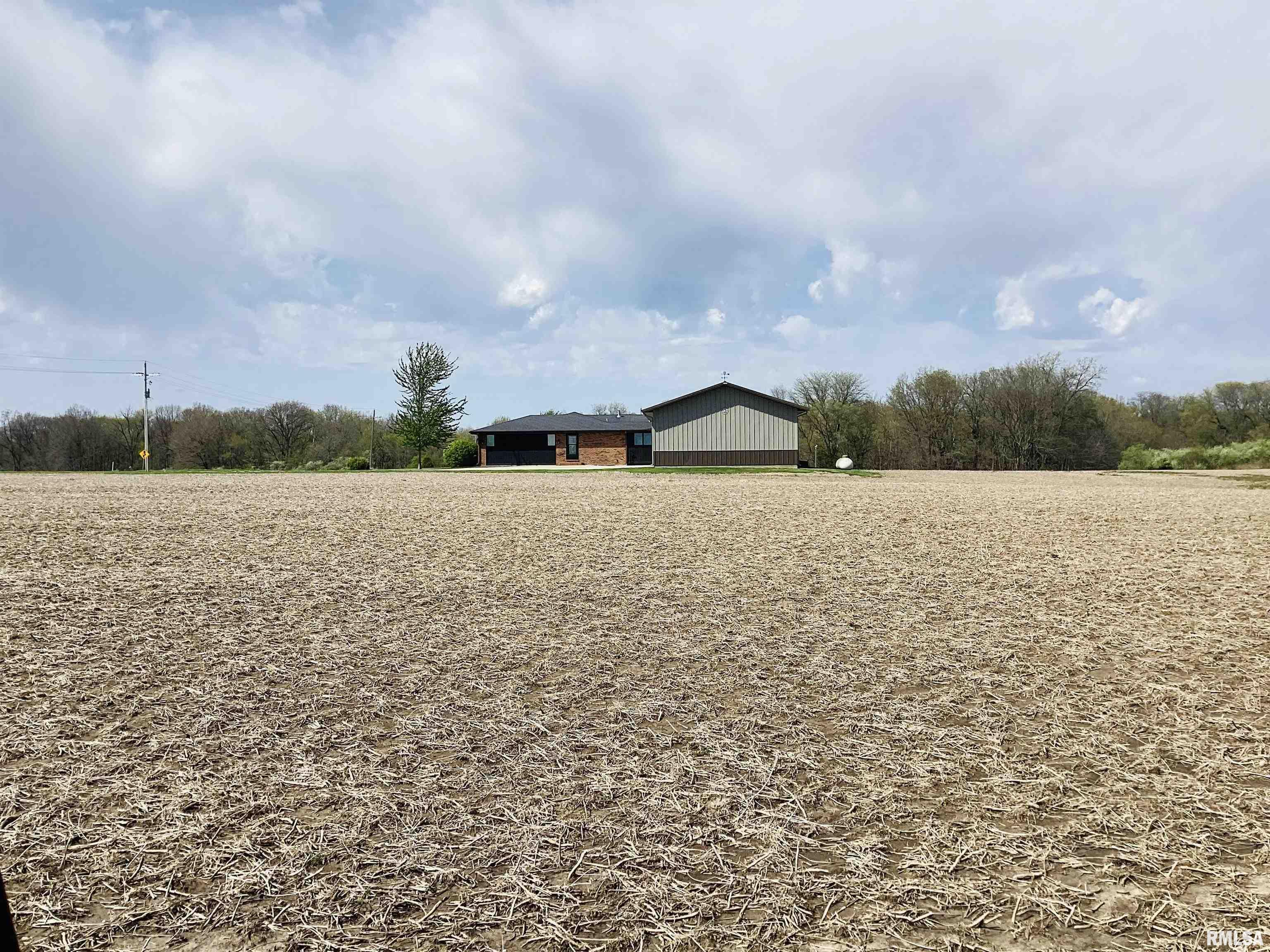 34707 Diamond Point Road Farmington, IL 61531 - Photo 15 of 83