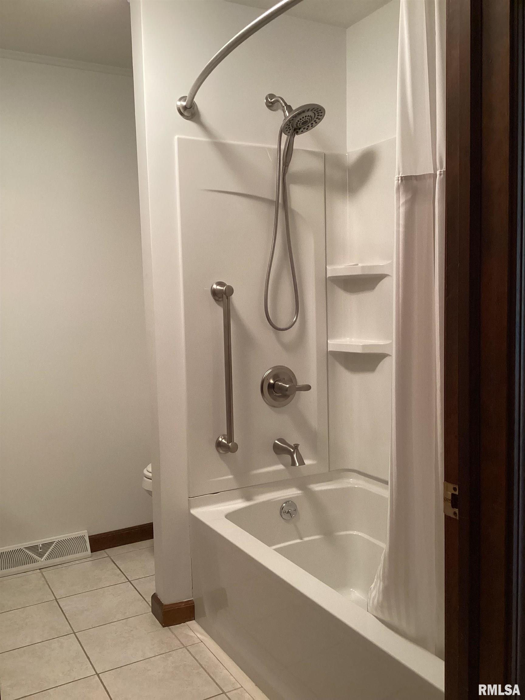 34707 Diamond Point Road Farmington, IL 61531 - Photo 52 of 83