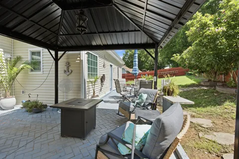 $475,000 | 102 Cross Cove Court, Hendersonville, TN 37075