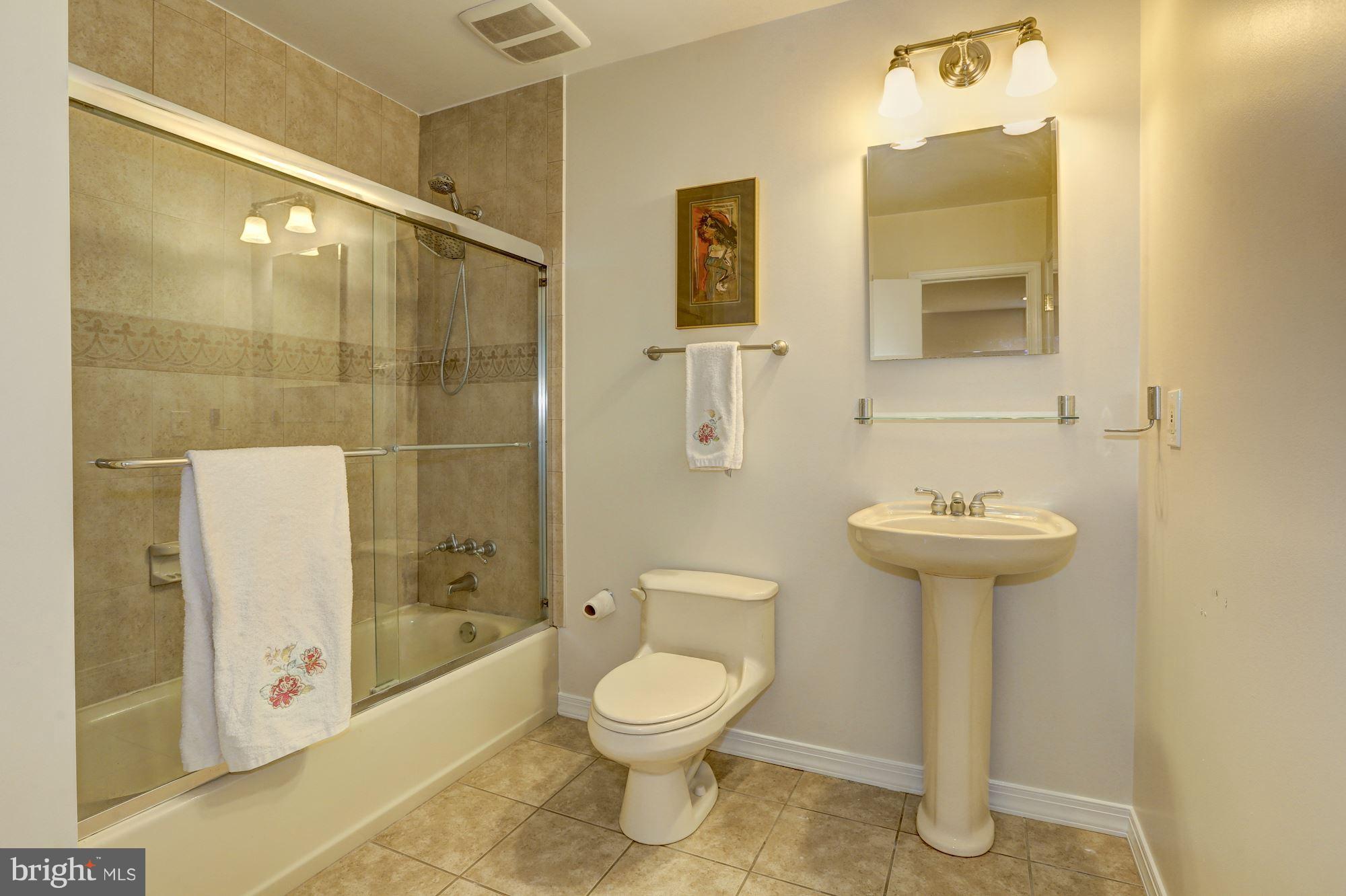 7400 Arrowood Road Bethesda, MD 20817 - Photo 25 of 30 Lower Level - En Suite Bath
