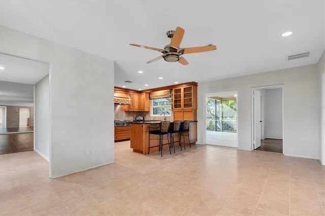 $755,500 | 1101 87th Avenue North, St. Petersburg, FL 33702