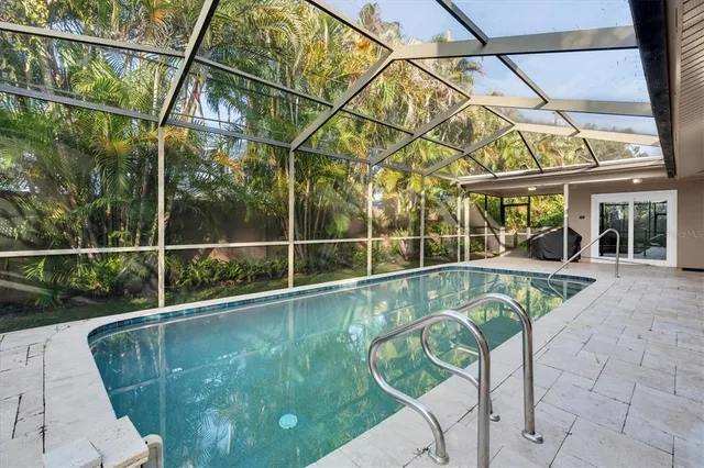 $755,500 | 1101 87th Avenue North, St. Petersburg, FL 33702