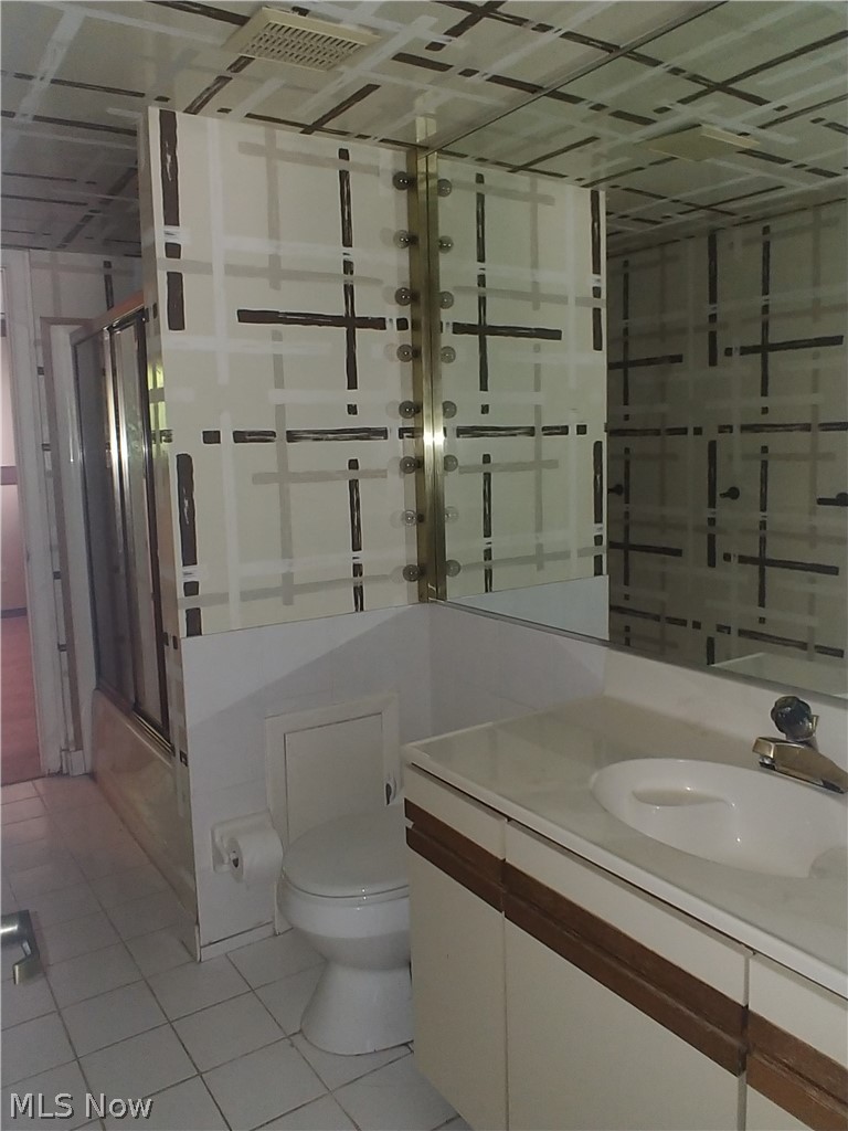1046 Professor Road Cleveland, OH 44124 - Photo 21 of 31
