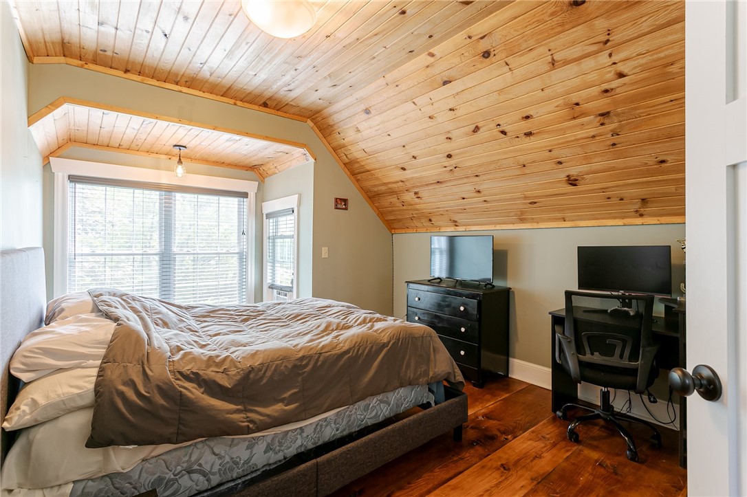 3423 Smallwood Road Warsaw, NY 14569 - Photo 27 of 41 one of two upstairs bedrooms