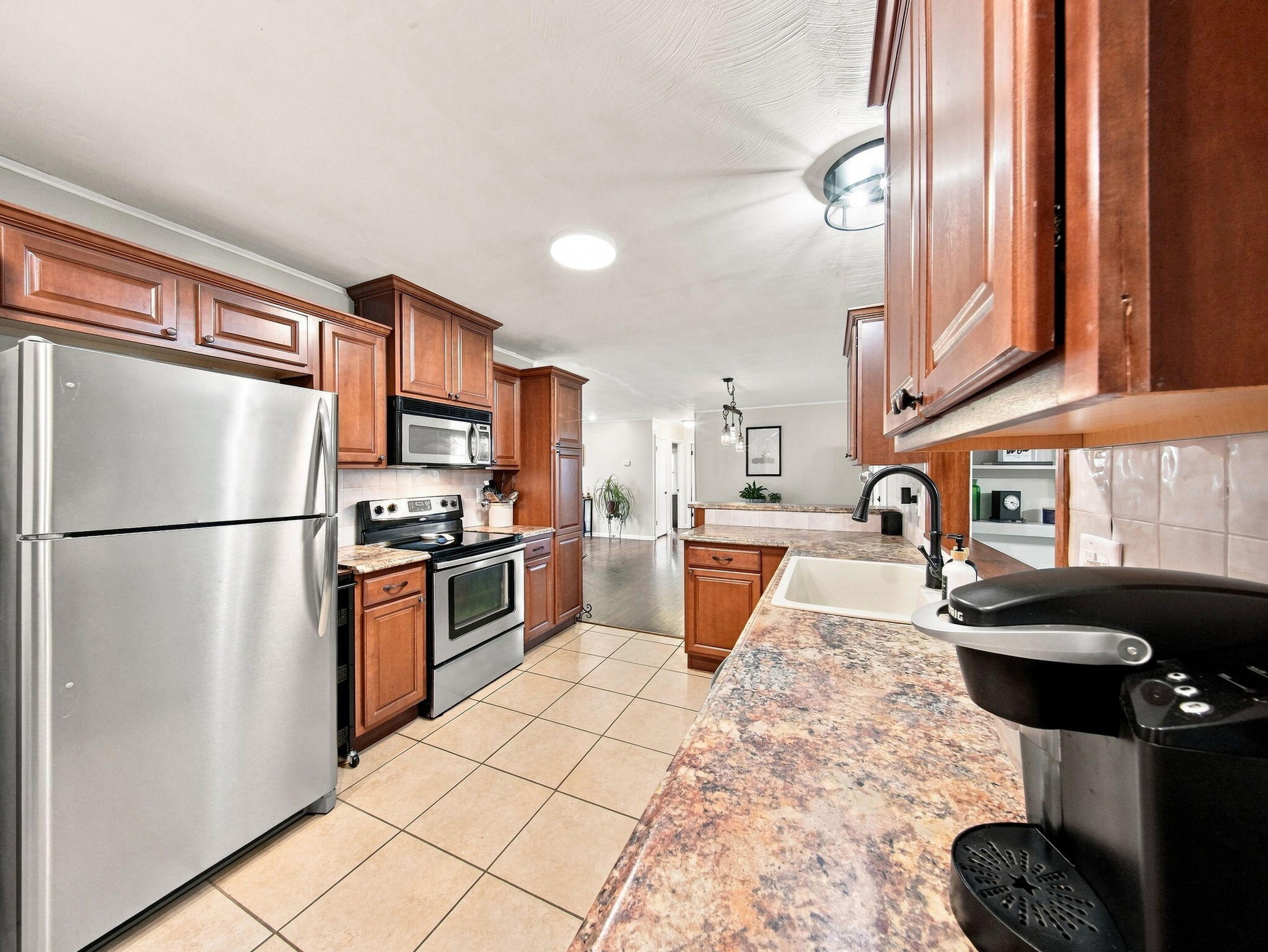 105 East Meadowbrook Road Clever, MO 65631 - Photo 11 of 47 19-web-or-mls-kitchen 2