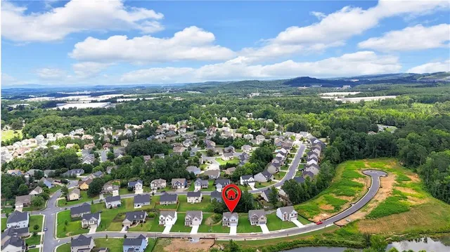 $369,990 | 19 Madison Lane, Adairsville, GA 30103